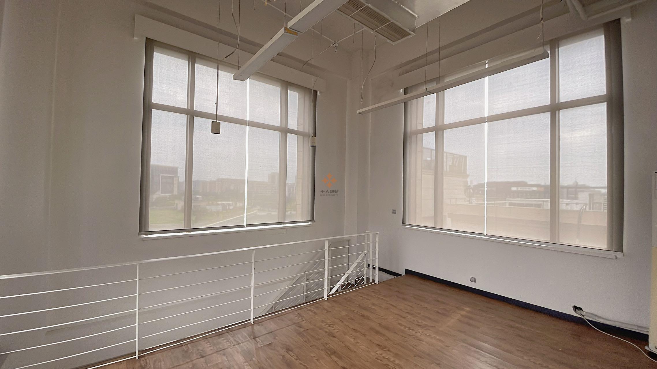 浦東 長泰廣場-泰創空間 14人工位 