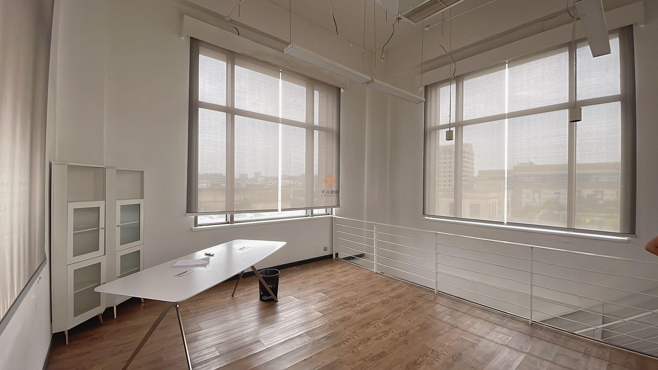 浦東 長泰廣場-泰創空間 14人工位 