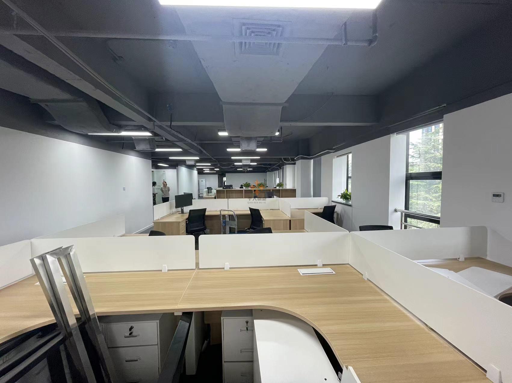 浦東 張江康達(dá)源谷 300平米 精裝