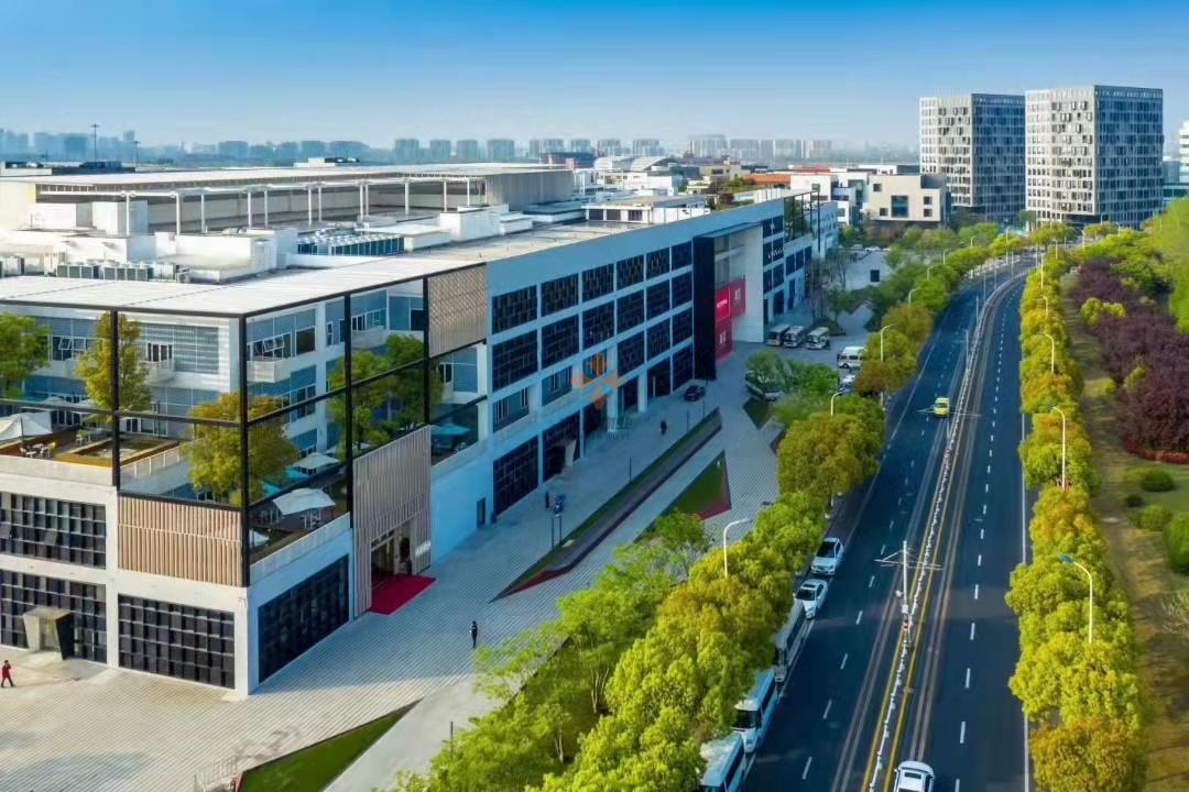 張江國創中心-老廠房變身創意園區