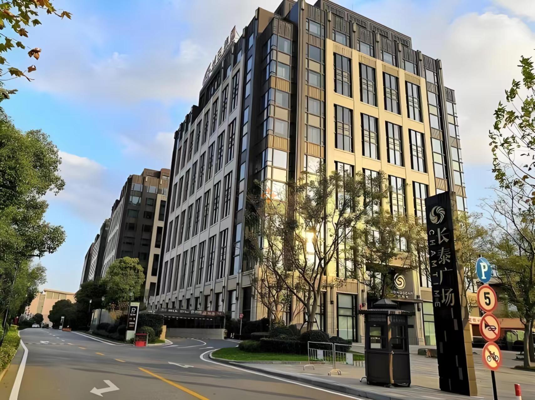 上海長泰廣場聯合辦公-雷格斯