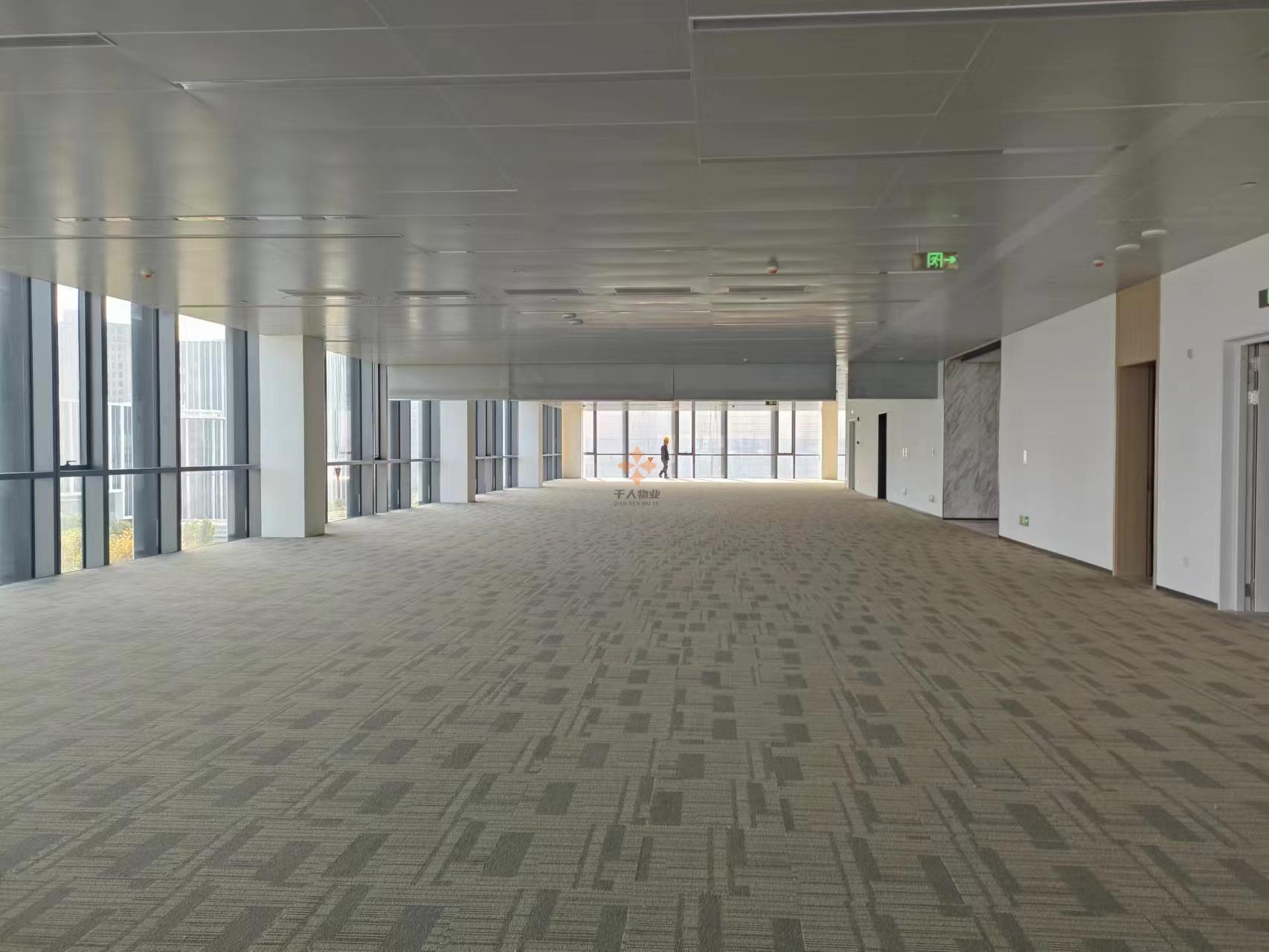 浦東 川沙企業中心 309平米 標準裝修