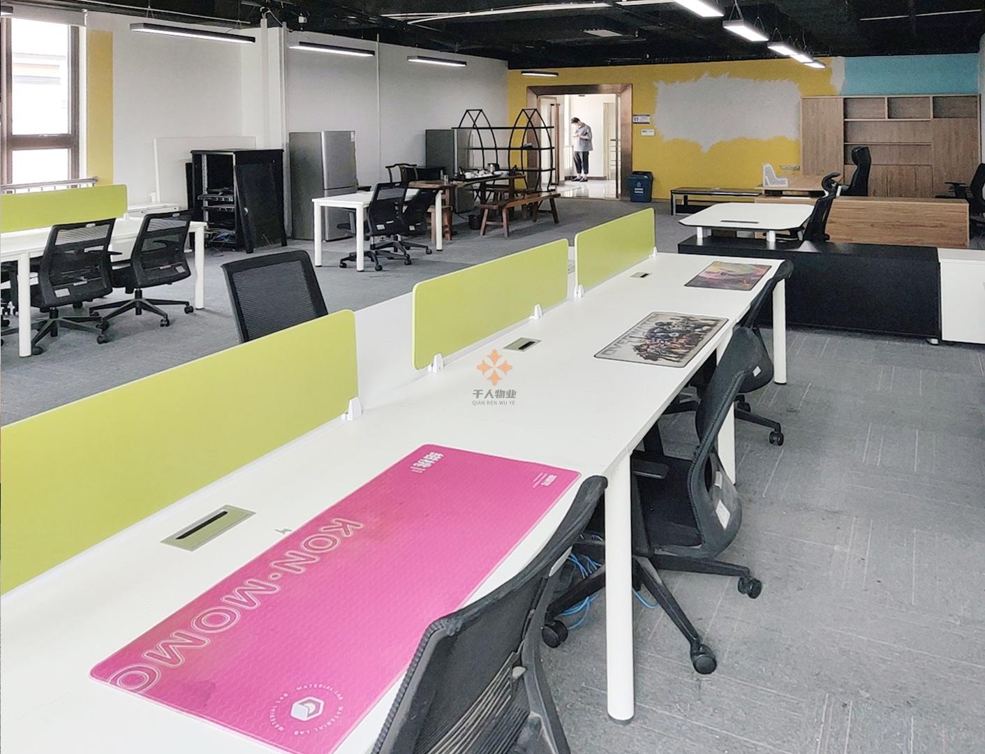 閔行 浦江智地精品商務園 210平米 精裝