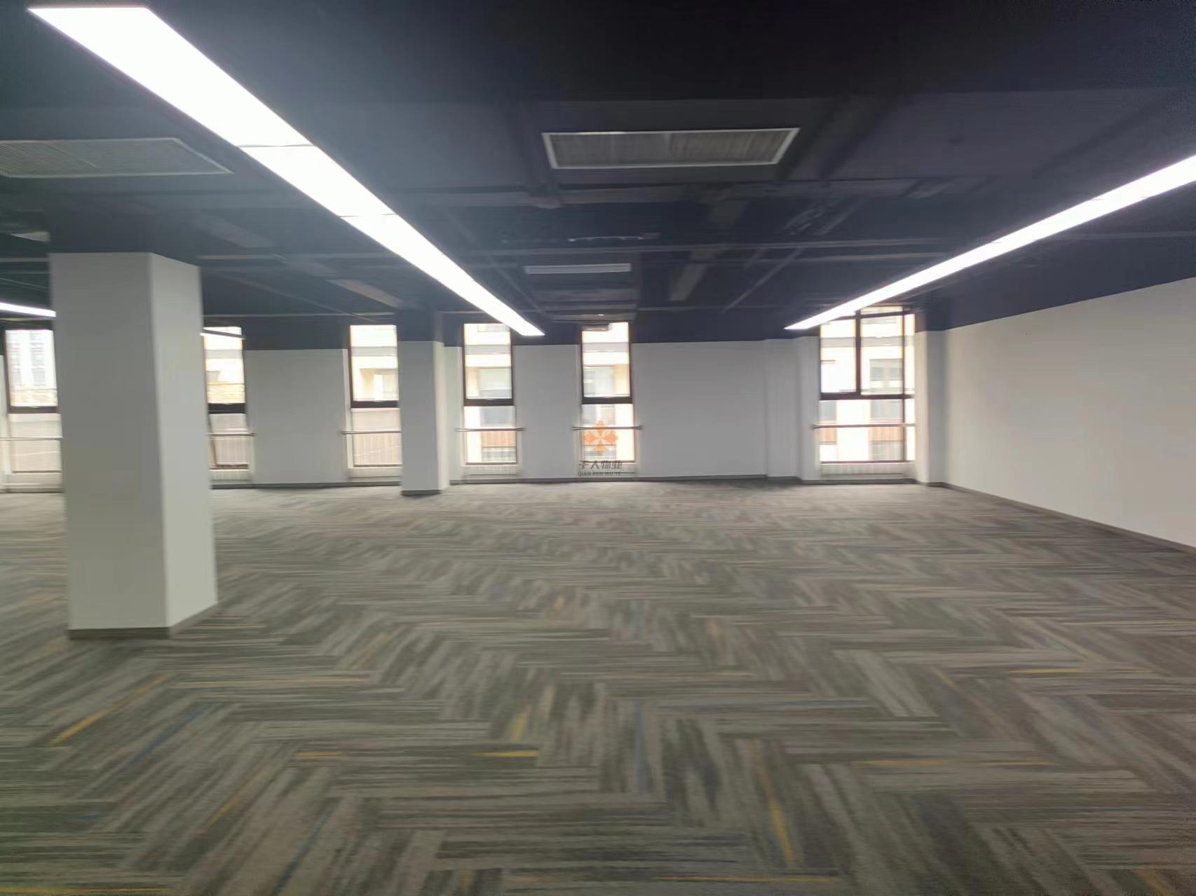 閔行 浦江智地精品商務園 700平米 精裝