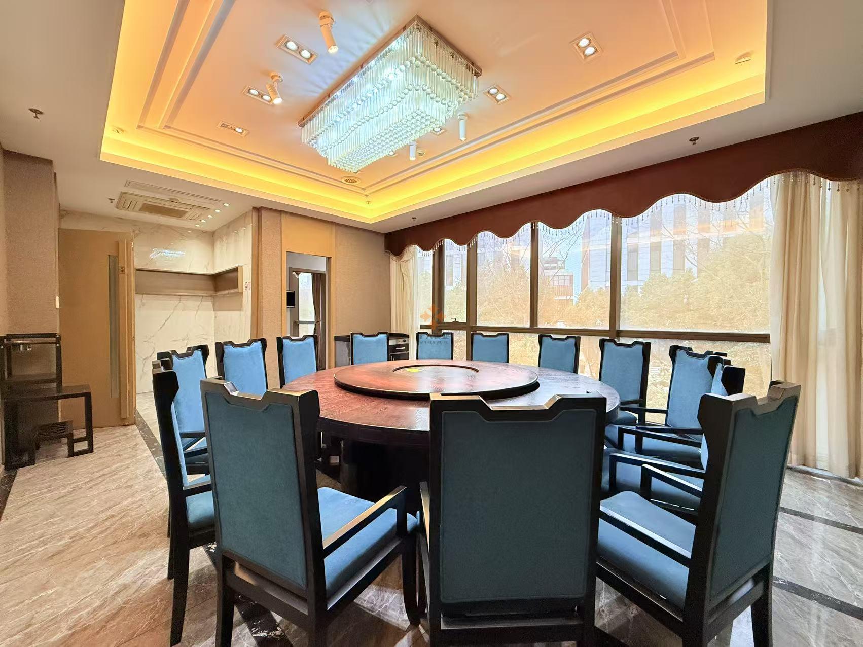 浦東 御河硅谷（御河企業公館） 906平米 精裝