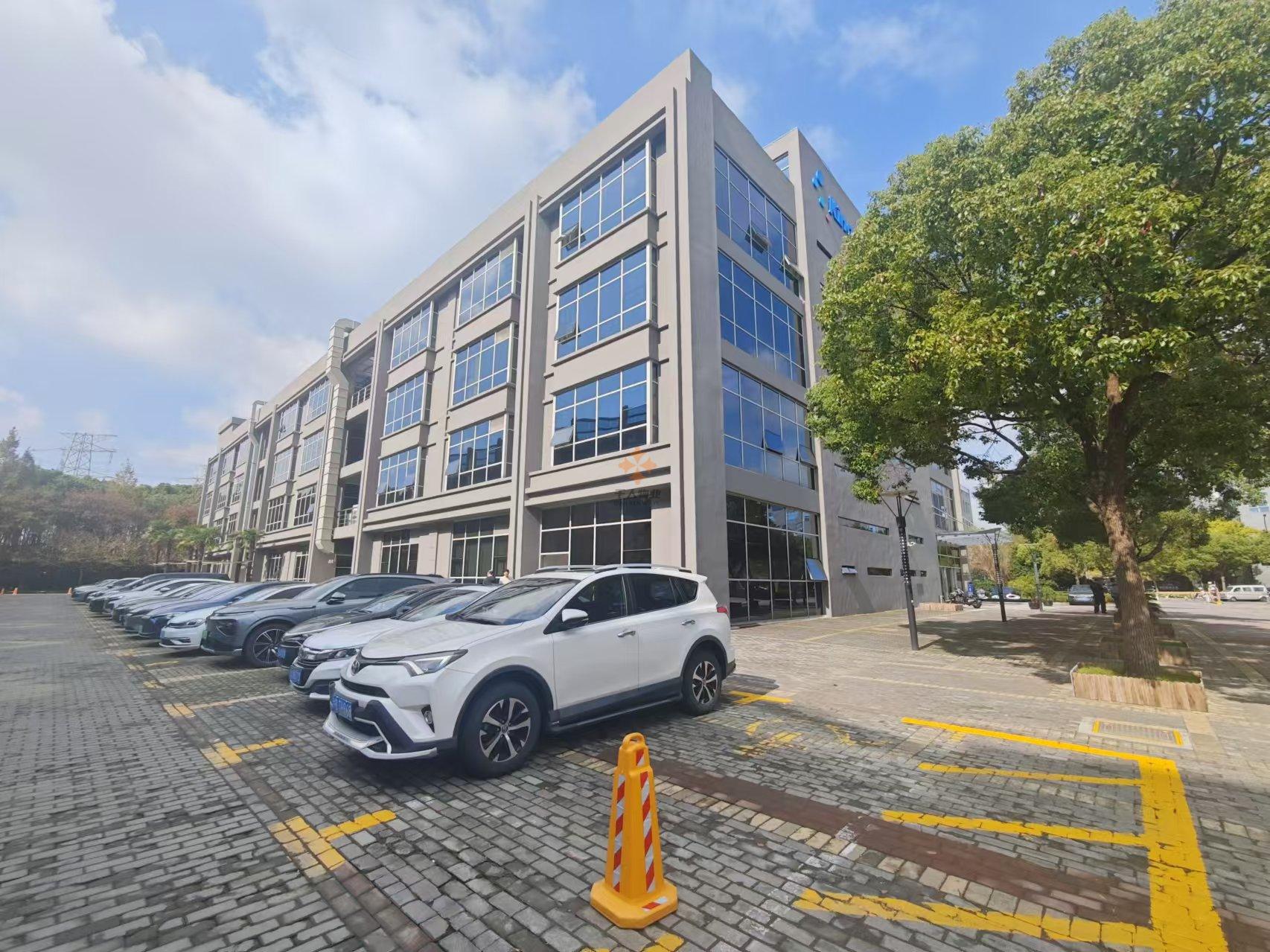 浦東 金蝶軟件園 2800平米 簡裝