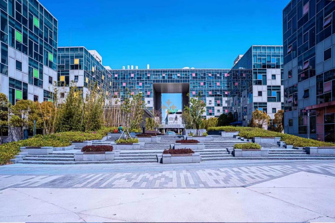 浦東 金橋萬創中心 3200平米 簡裝