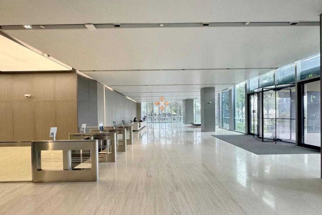 閔行 浦江智慧之岸 1300平米 簡裝