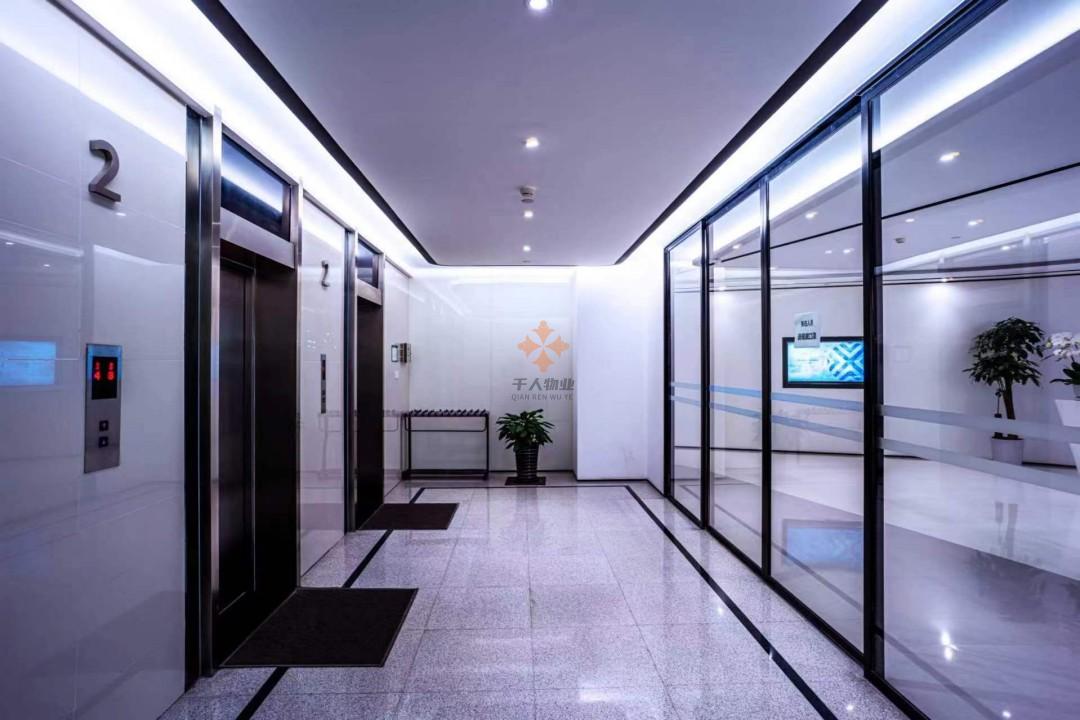 浦東 金橋萬(wàn)創(chuàng)中心 113平米 簡(jiǎn)裝