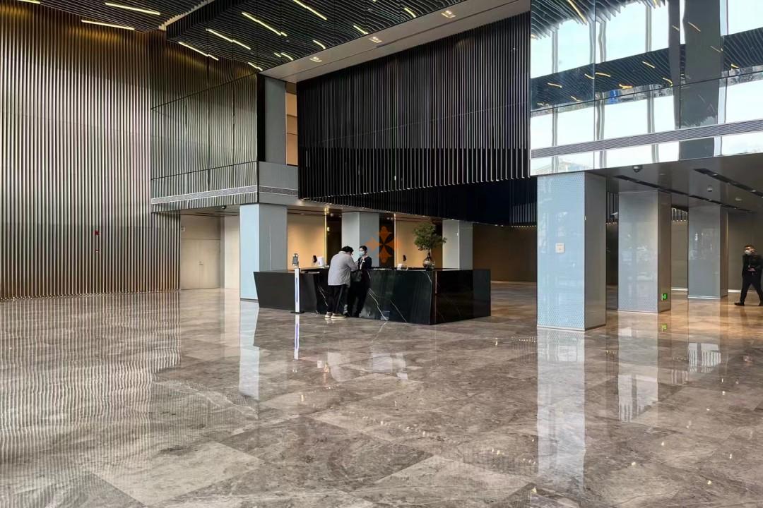 浦東 源深金融大廈 70平米 簡裝