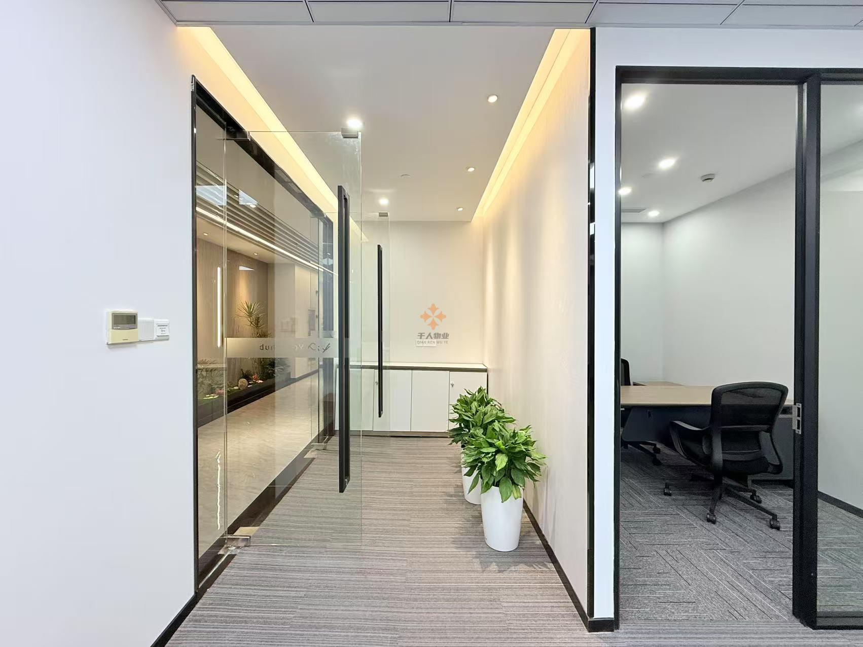 浦東 張江微電子港 158平米 精裝