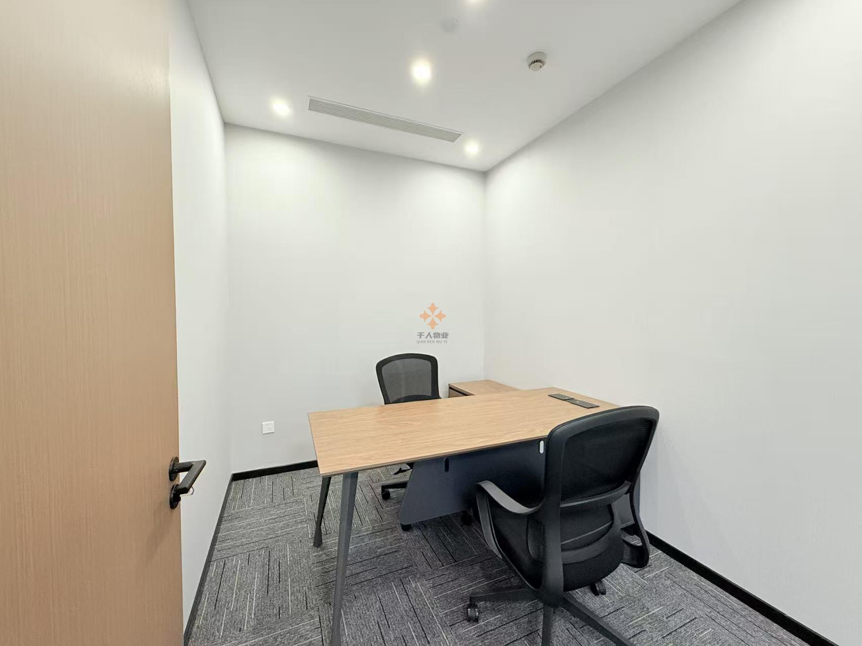 浦東 張江微電子港 158平米 精裝