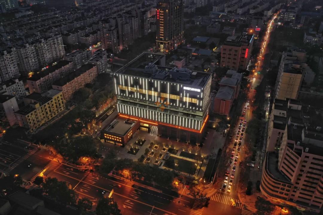 閔行 新閔萬科中心 2500平米 簡裝