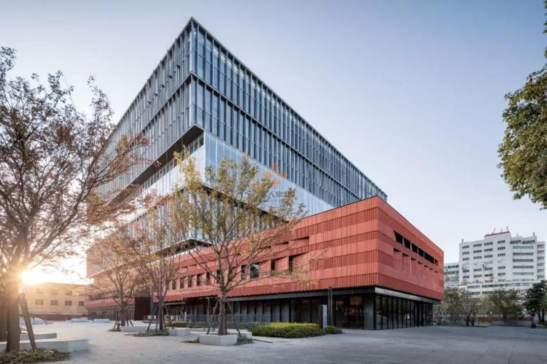 閔行 新閔萬科中心 165平米 簡裝