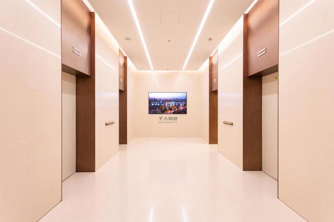 閔行 新閔萬科中心 2500平米 簡裝