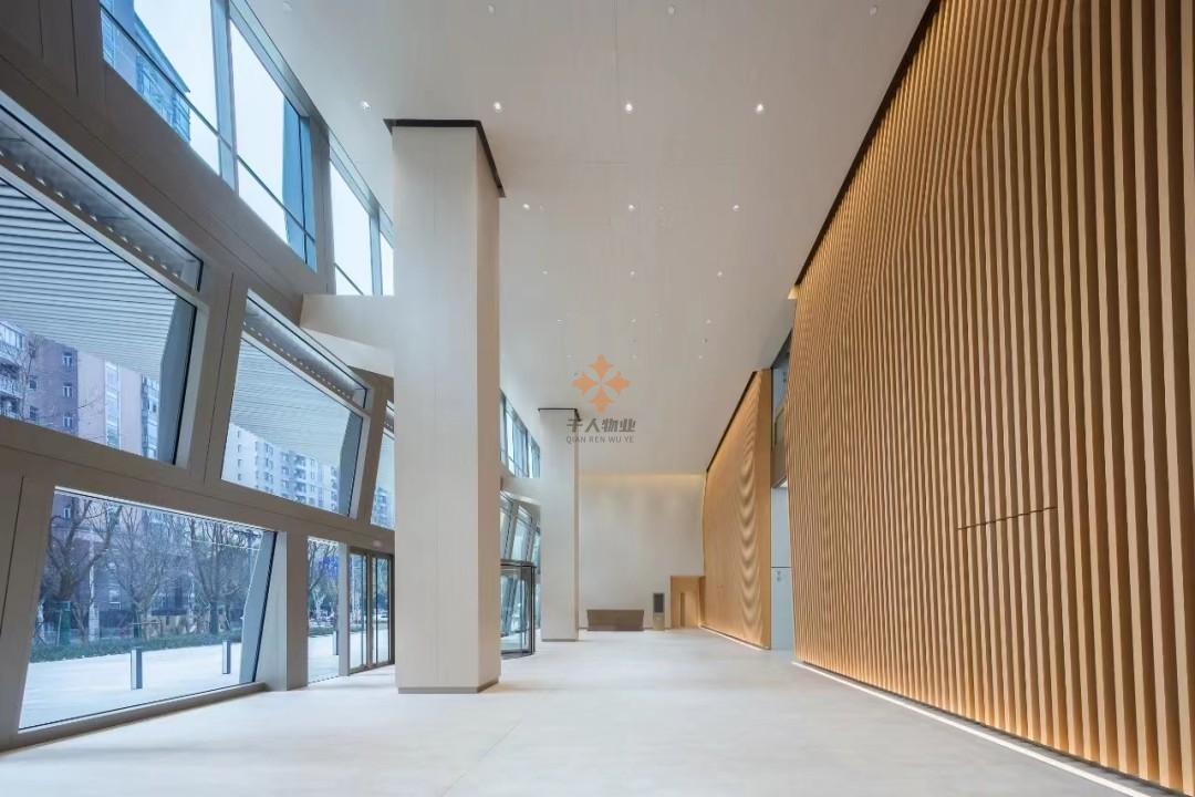 長寧 古北SOHO 3200平米 簡裝