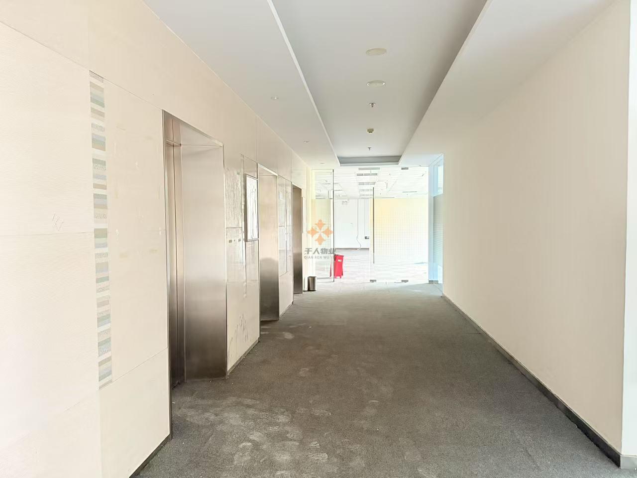 浦東 張江創新園 1717平米 簡裝