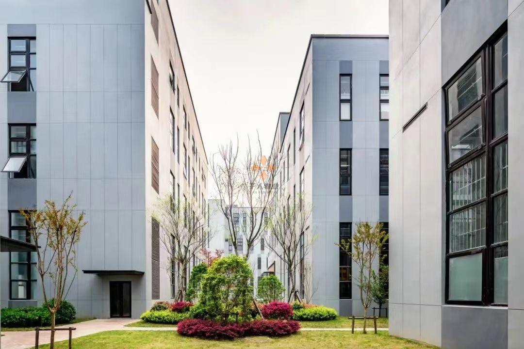 嘉定 金地威新嘉定智造園? 12000平米 簡裝