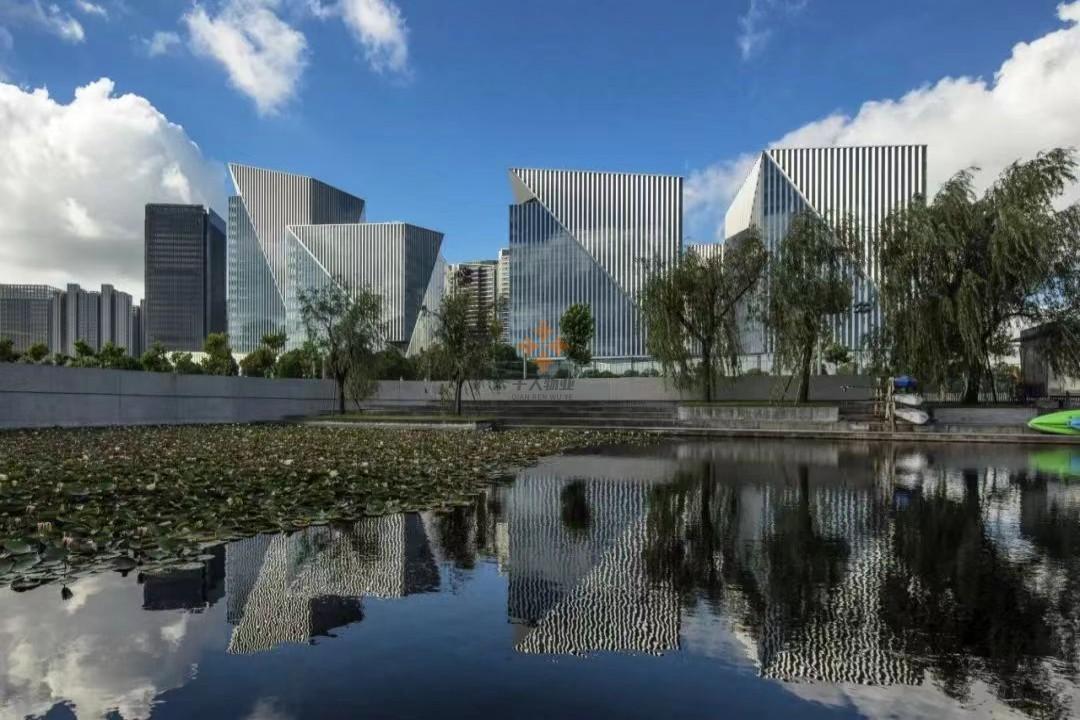 晶耀前灘Crystal Plaza