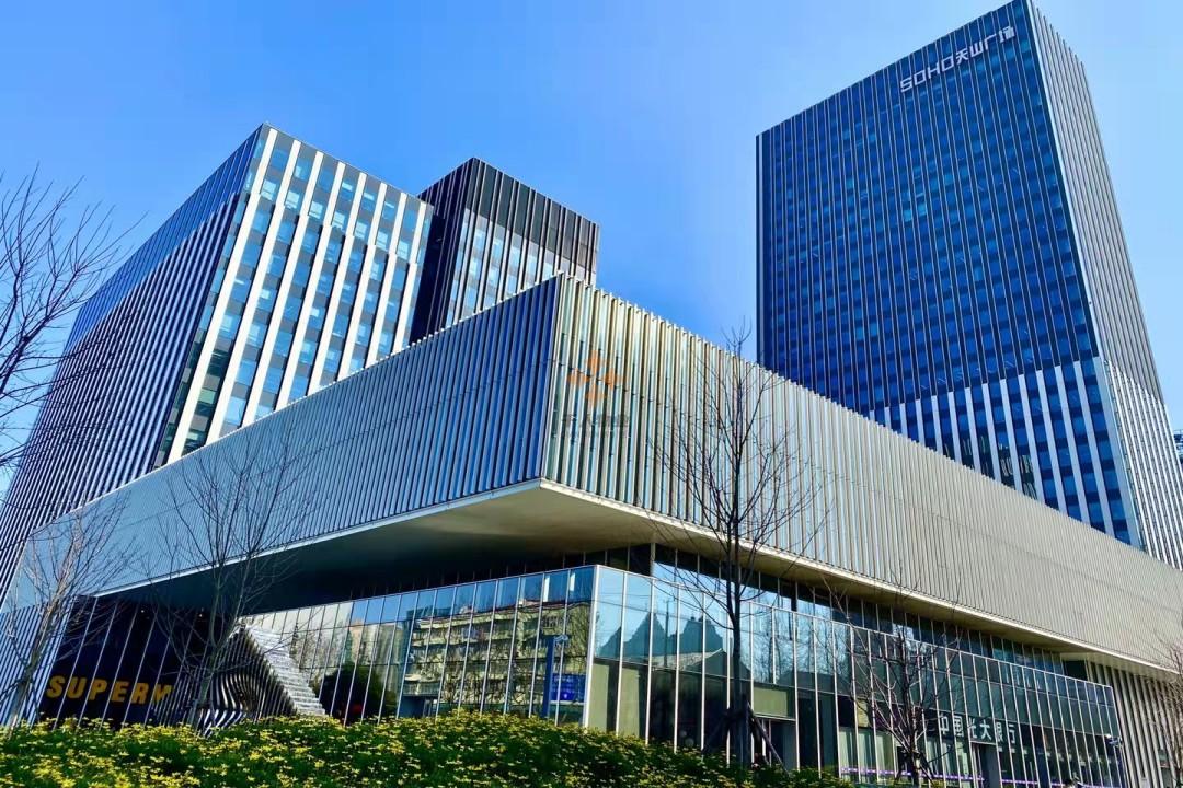 長寧 SOHO天山廣場 230平米 簡裝