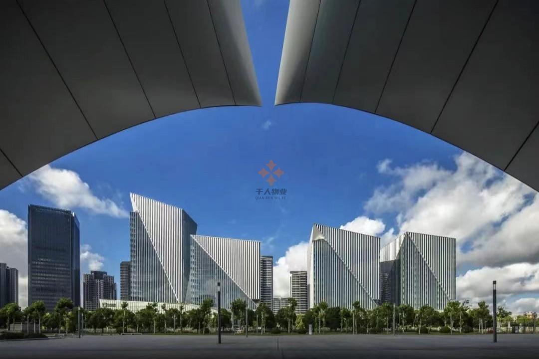 晶耀前灘Crystal Plaza