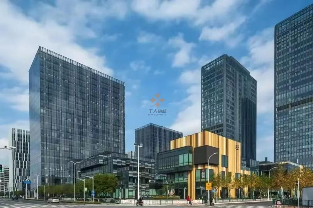 浦東 前灘世貿(mào)中心二期 419平米 簡(jiǎn)裝