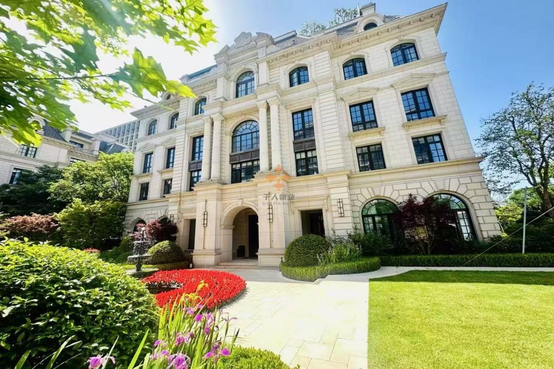 浦東 陸家嘴金融街區 350平米 簡裝