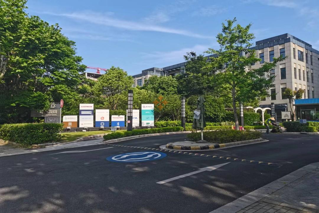 浦東 亞芯科技園 2500平米 標準裝修