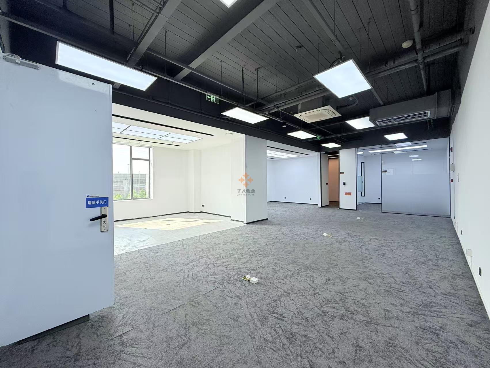 浦東 張江國創中心 582平米 精裝