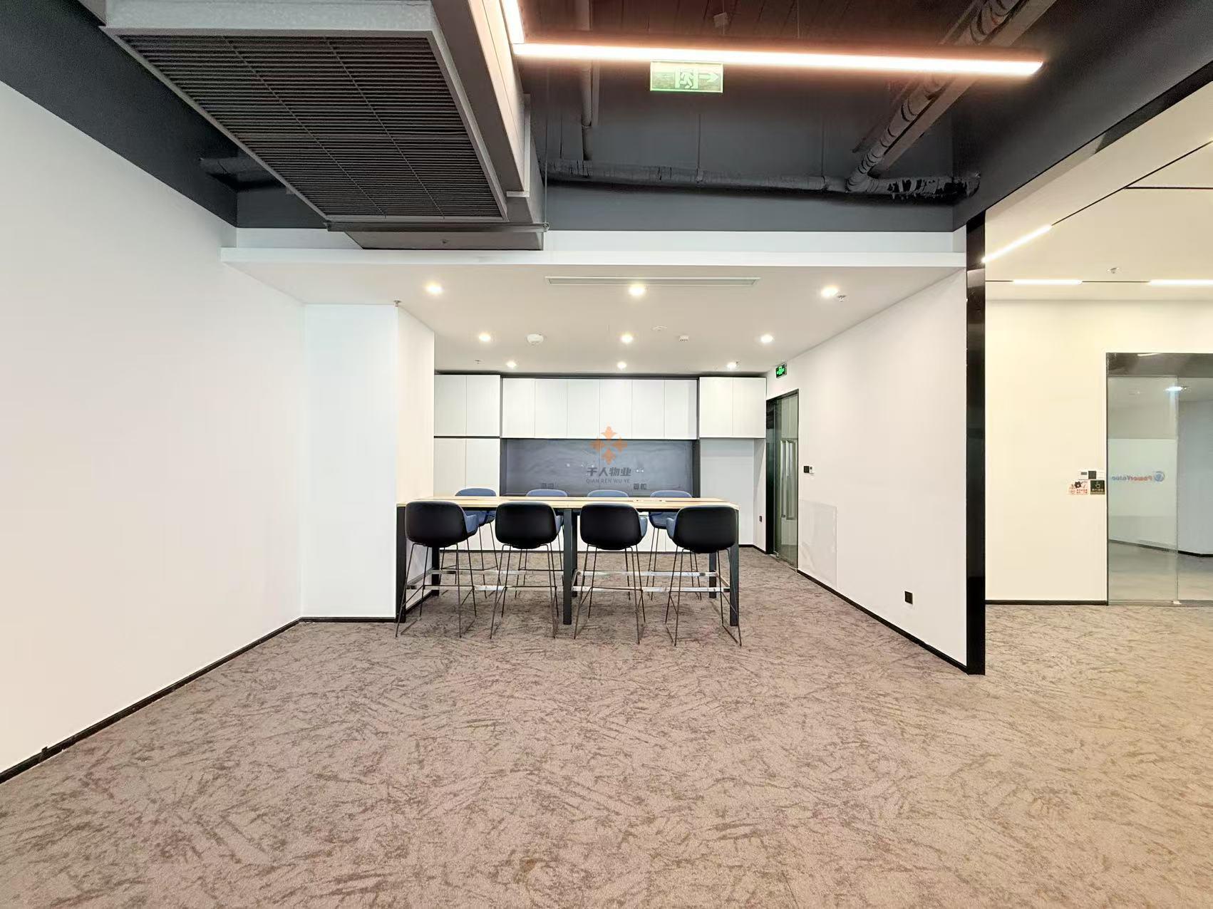 浦東 張江國創中心 582平米 精裝