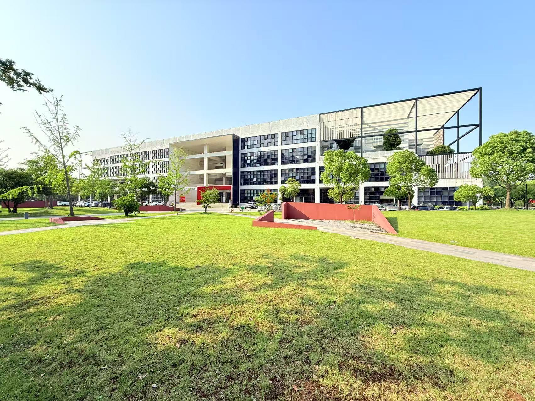 浦東 張江國創中心 582平米 精裝