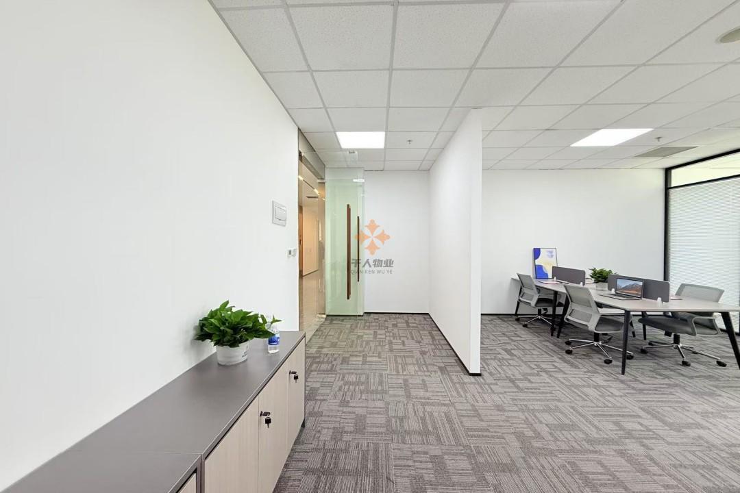 浦東 由度慧谷 95平米 精裝