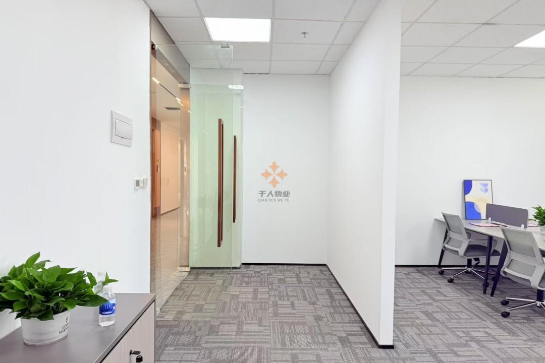 浦東 由度慧谷 95平米 精裝