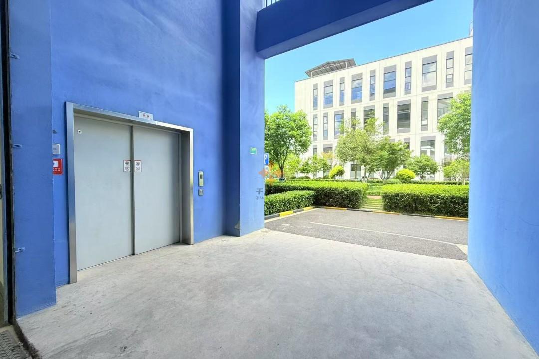 金山 金地威新金山智造園 800平米 簡裝