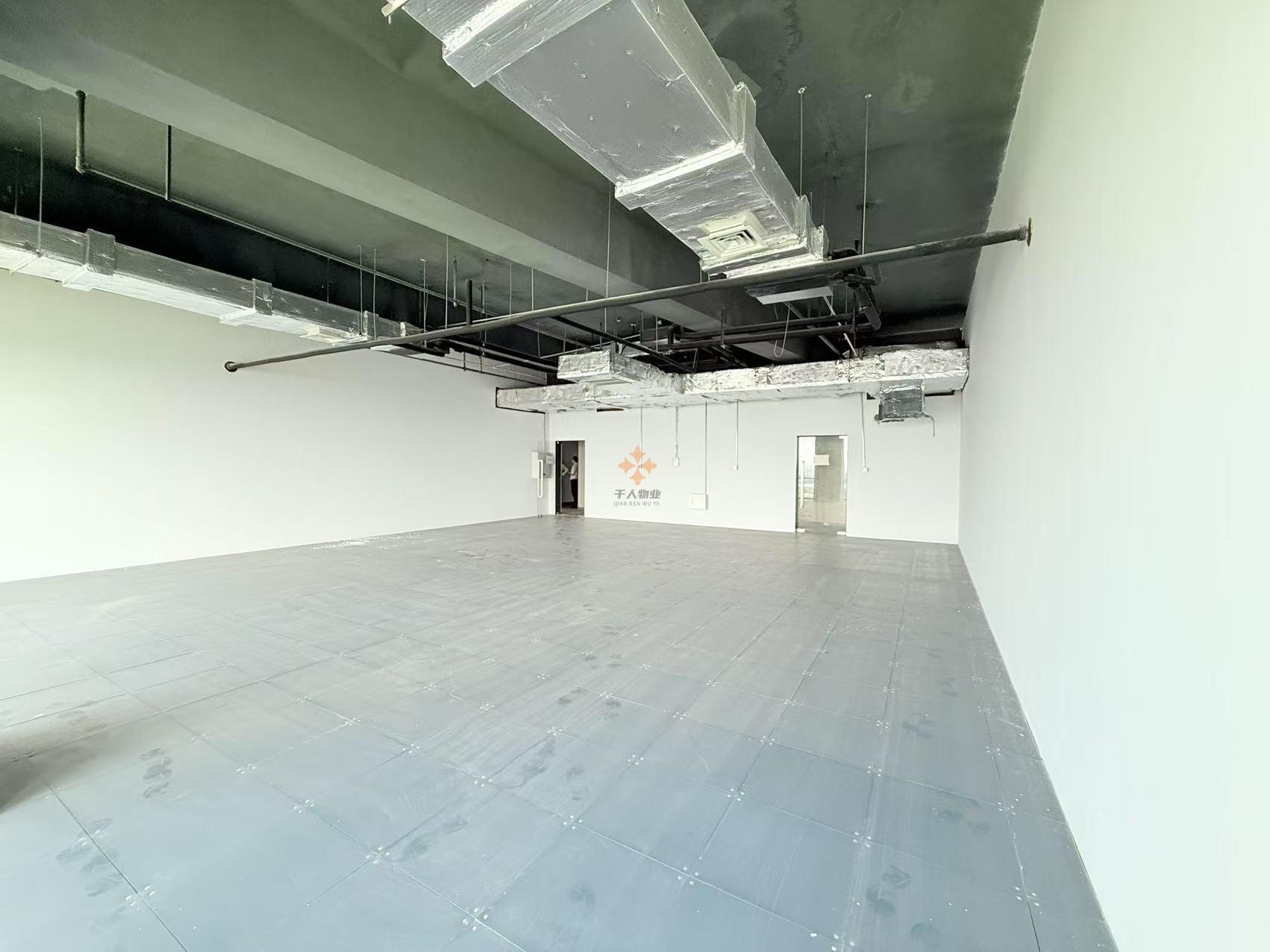 浦東 唐鎮(zhèn)陽光城MODO 155平米 標(biāo)準(zhǔn)裝修