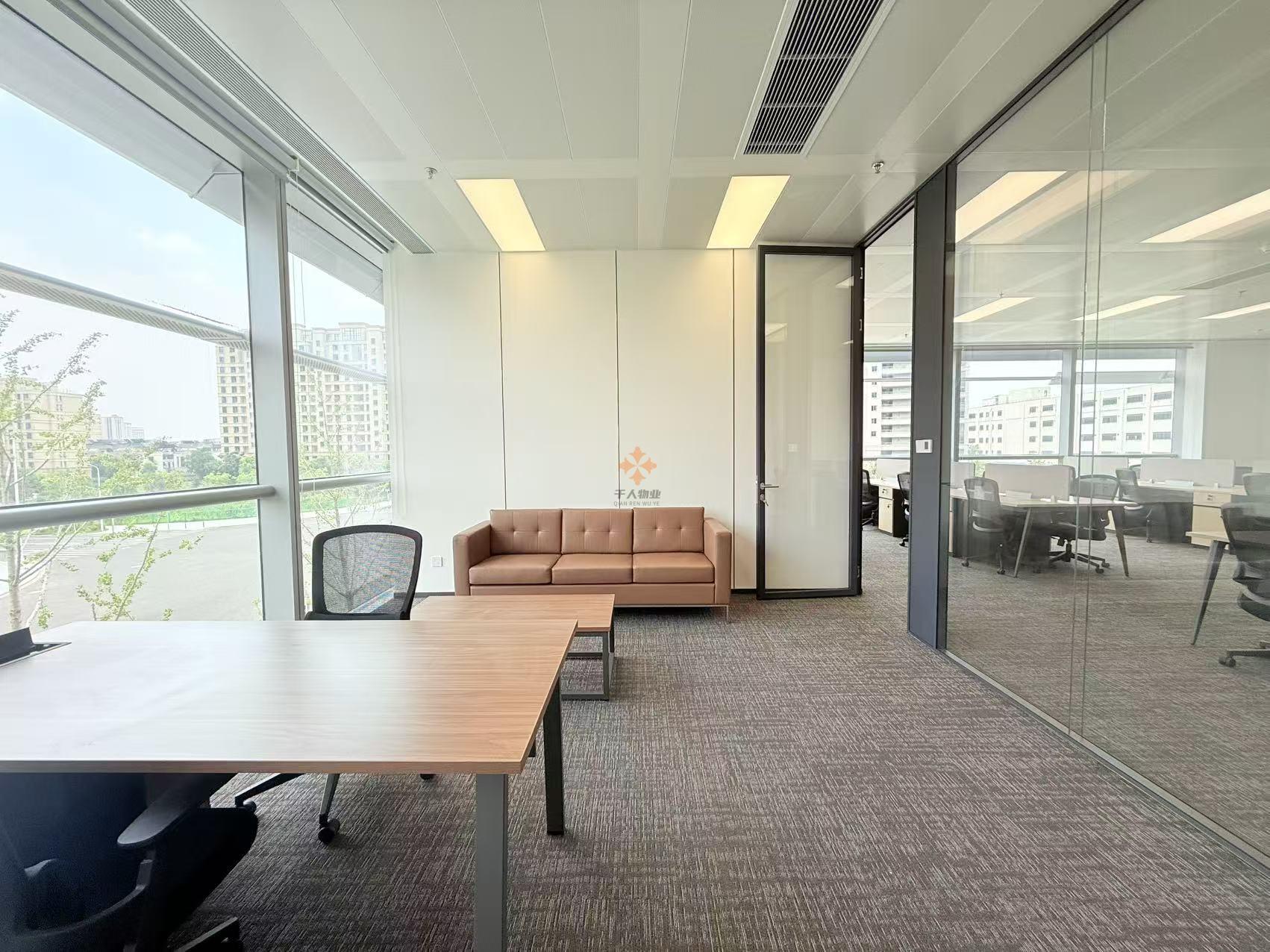 浦東 張江科學(xué)城數(shù)智天地·智慧源 230平米 精裝