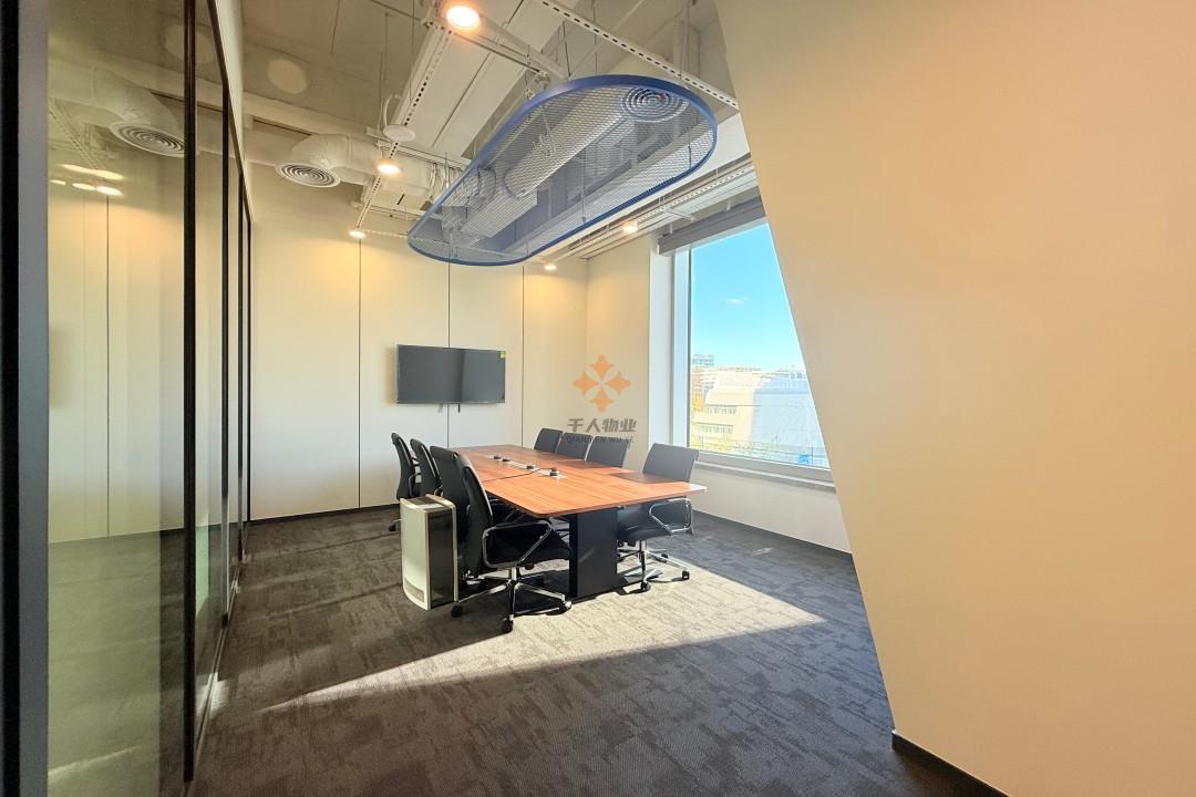 浦東 張江科學之門 190平米 精裝