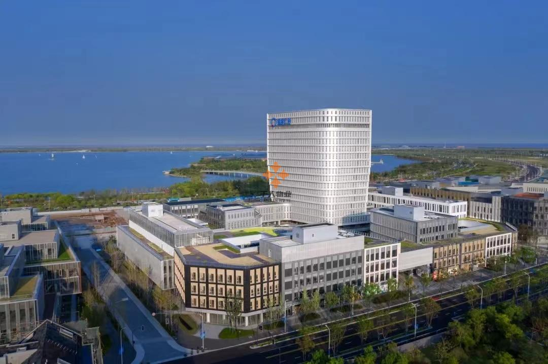 港城廣場:商業(yè)綜合體標(biāo)桿,重塑企業(yè)辦公生活新生態(tài)