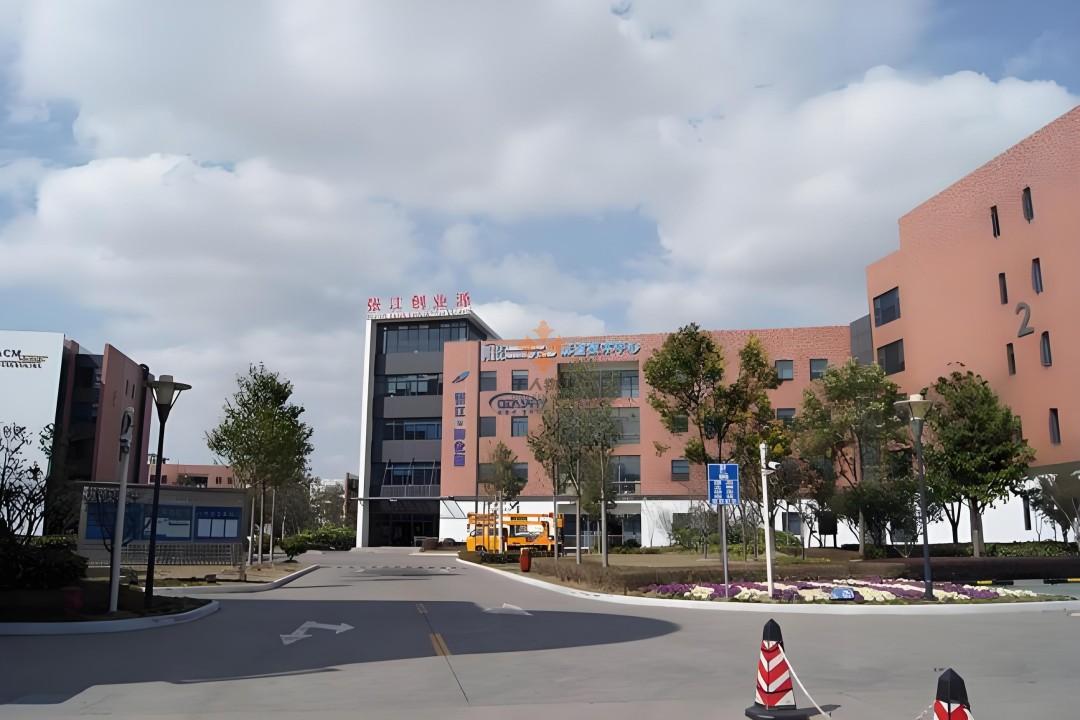 下載.jpg 下載.jpg